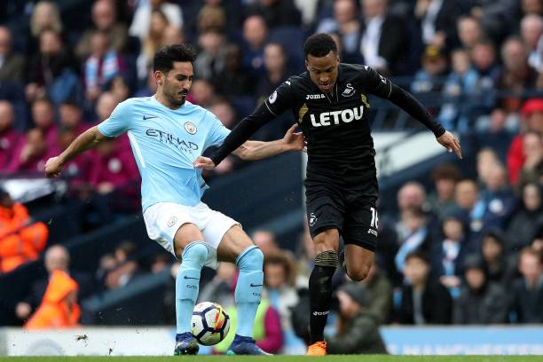 更衣室与发 更衣室与发