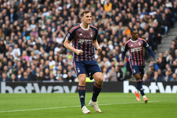 使球队自我 使球队自我