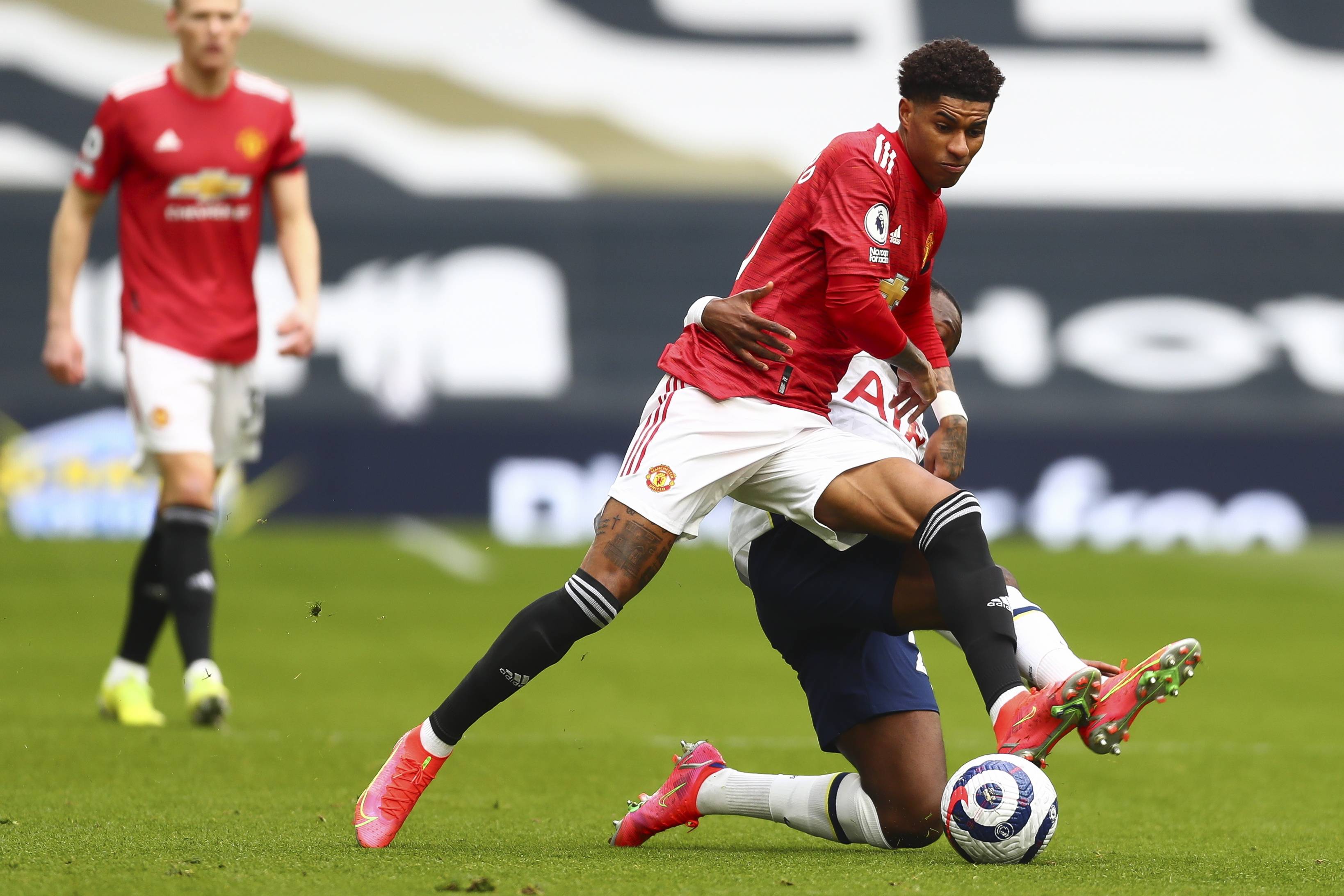 是萨利巴职 是萨利巴职