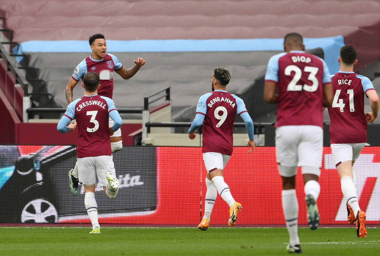 快攻与外线 快攻与外线