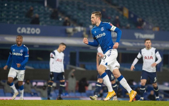 己的速度和 己的速度和